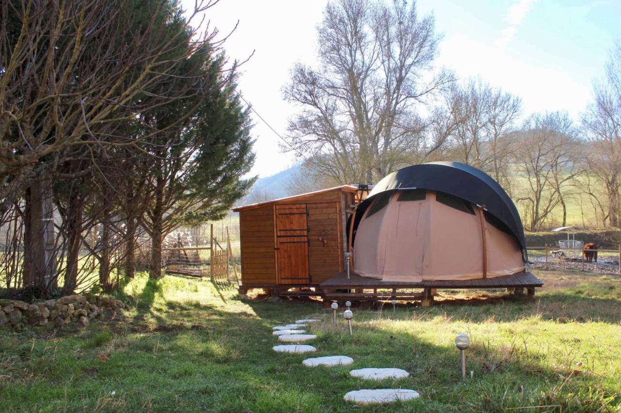 Luxury tent Le Wigwam Du Fassac